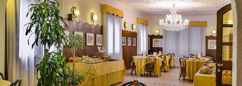 Hotel Don Abbondio Lecco Exteriér fotografie