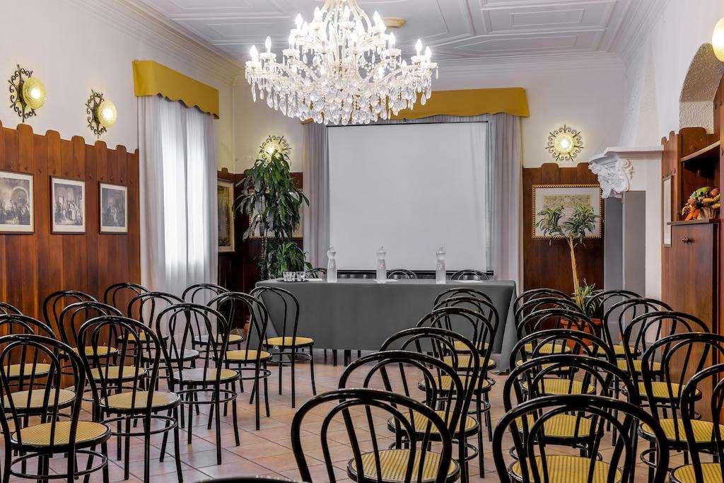 Hotel Don Abbondio Lecco Zařízení fotografie